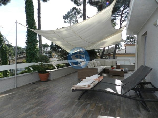 casa indipendente in affitto a Pietrasanta in zona Marina di Pietrasanta