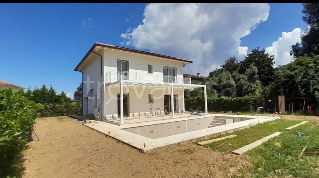 casa indipendente in affitto a Pietrasanta