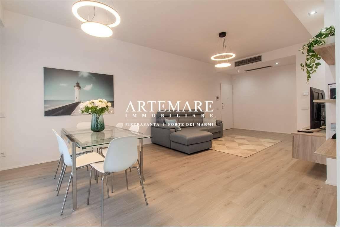 appartamento in affitto a Pietrasanta in zona Tonfano