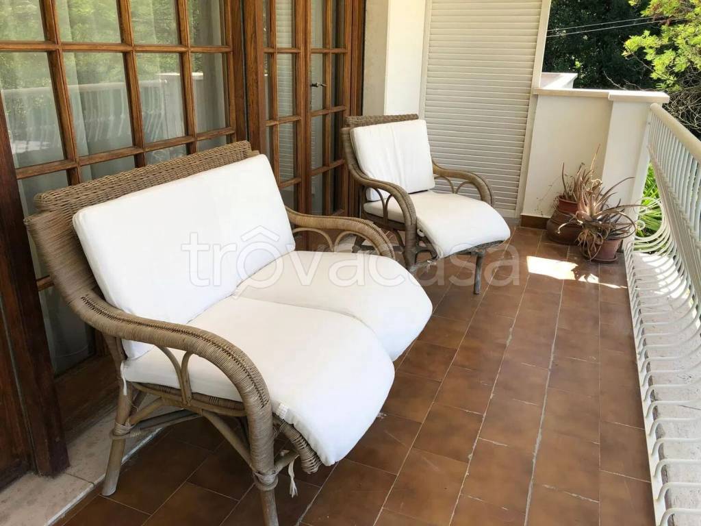 appartamento in affitto a Pietrasanta in zona Tonfano