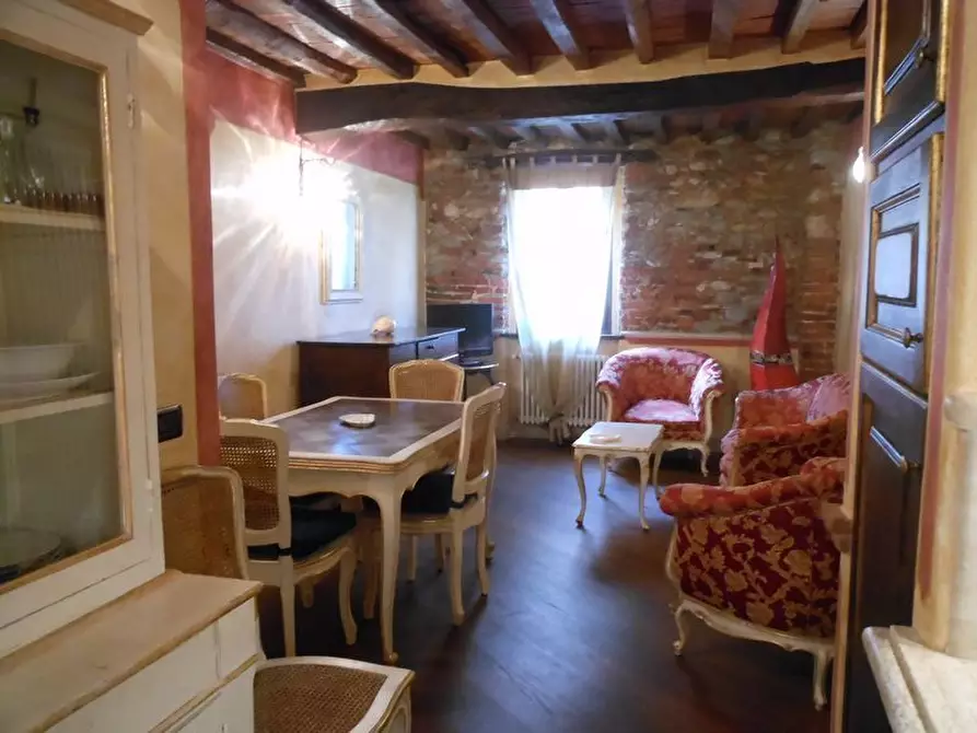 appartamento in affitto a Pietrasanta