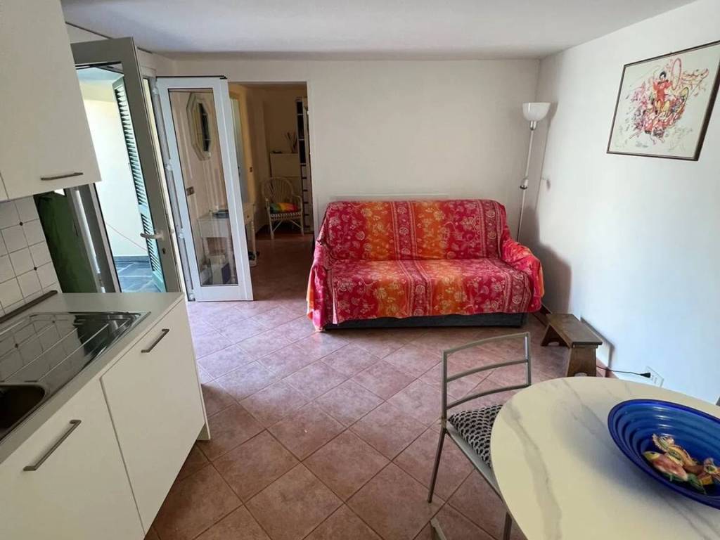 casa indipendente in affitto a Pietrasanta in zona Tonfano
