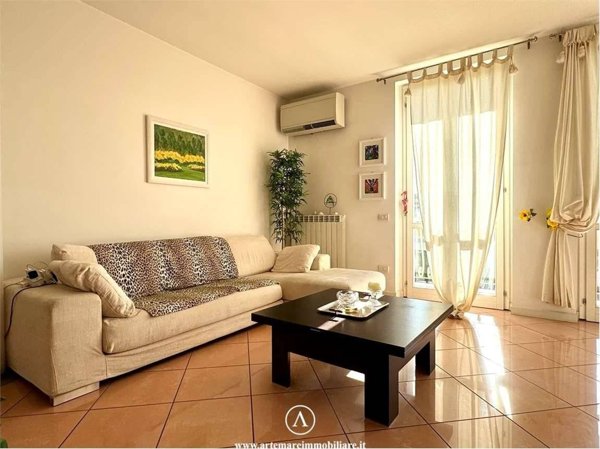 appartamento in affitto a Pietrasanta