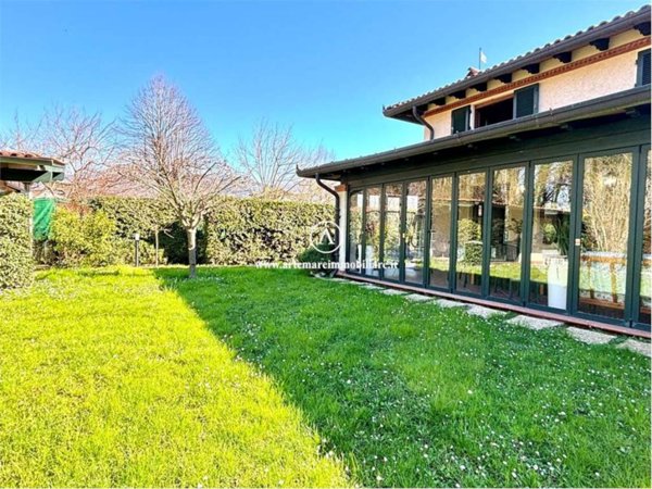 casa indipendente in affitto a Pietrasanta