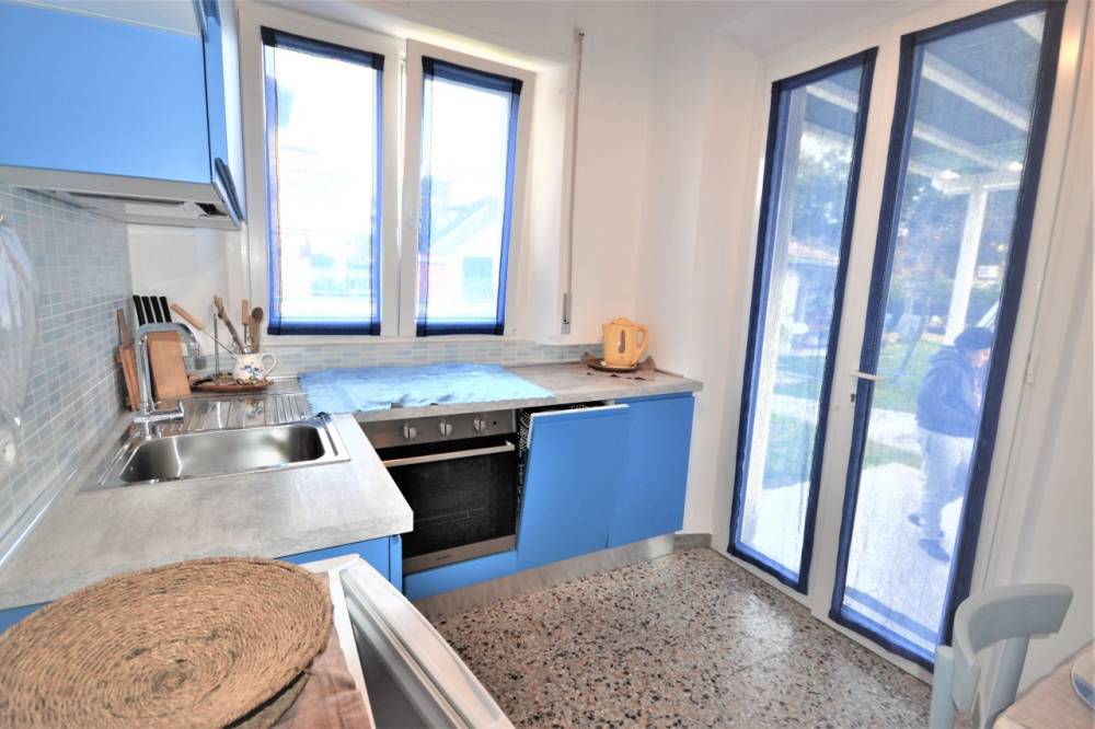 appartamento in affitto a Pietrasanta in zona Tonfano