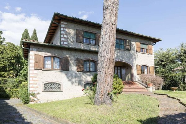casa indipendente in affitto a Pietrasanta