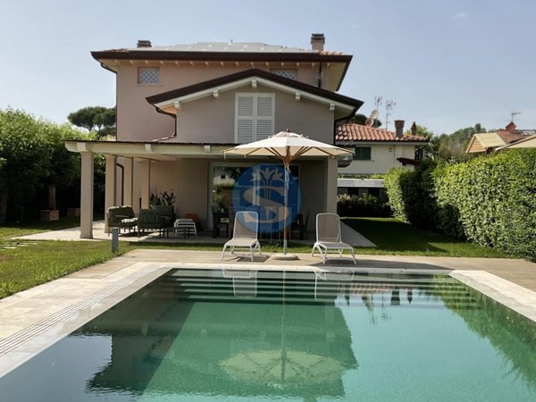 casa indipendente in affitto a Pietrasanta
