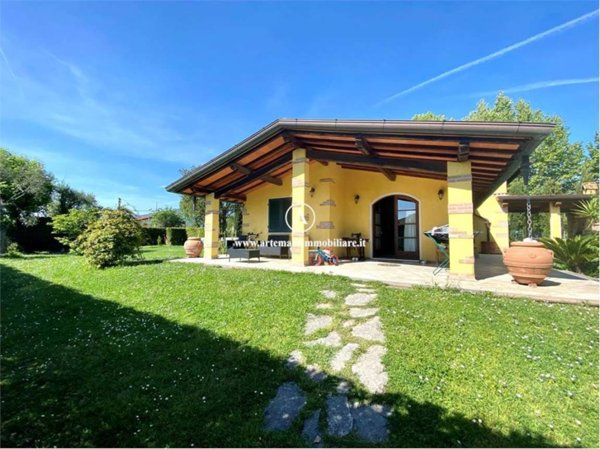 casa indipendente in affitto a Pietrasanta