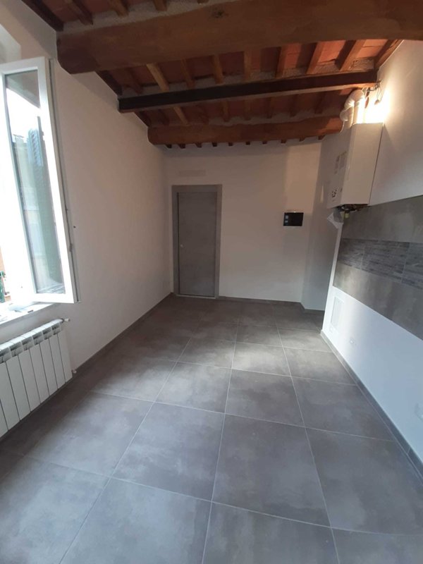appartamento in affitto a Pietrasanta