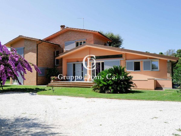 casa indipendente in affitto a Pietrasanta in zona Vignone