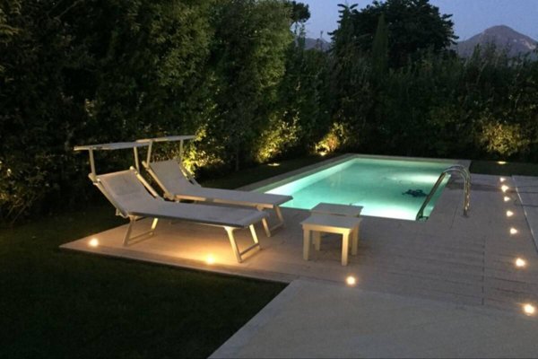 casa indipendente in affitto a Pietrasanta in zona Tonfano