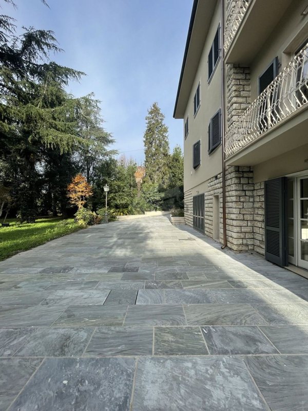 appartamento in affitto a Pietrasanta