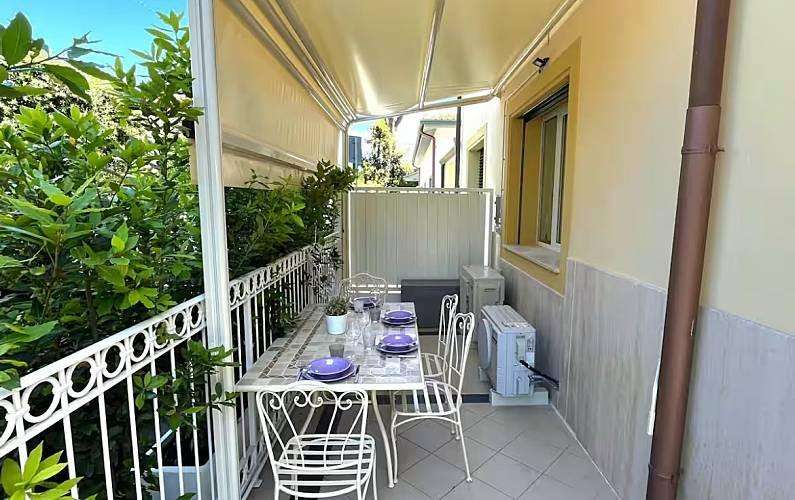 appartamento in affitto a Pietrasanta in zona Tonfano