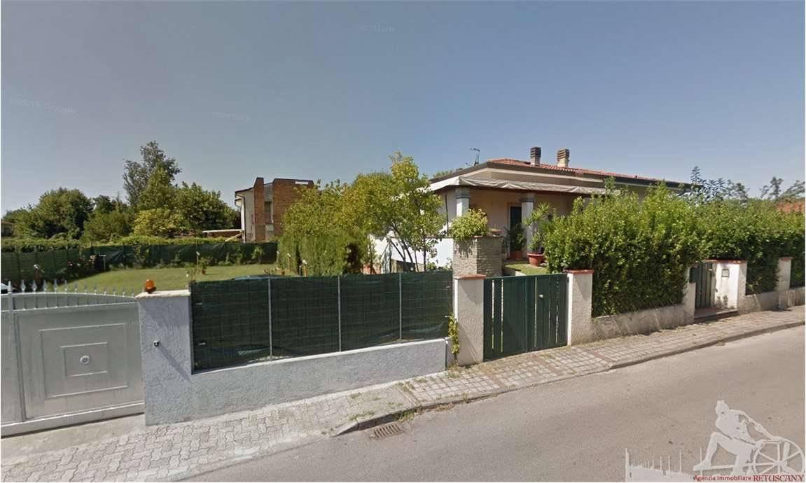 casa indipendente in affitto a Pietrasanta