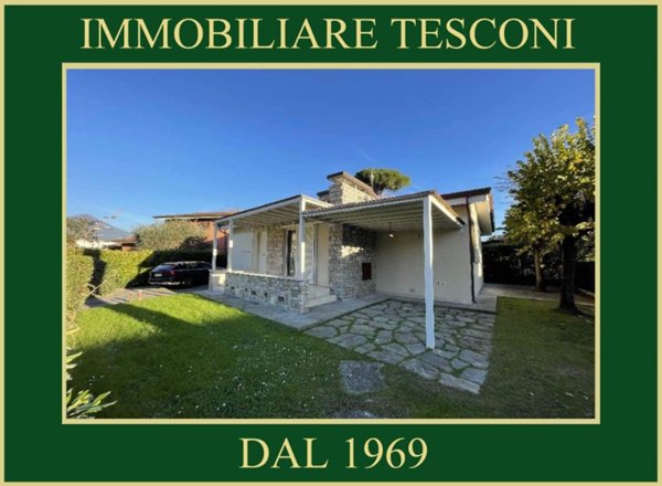 casa indipendente in affitto a Pietrasanta in zona Vignone