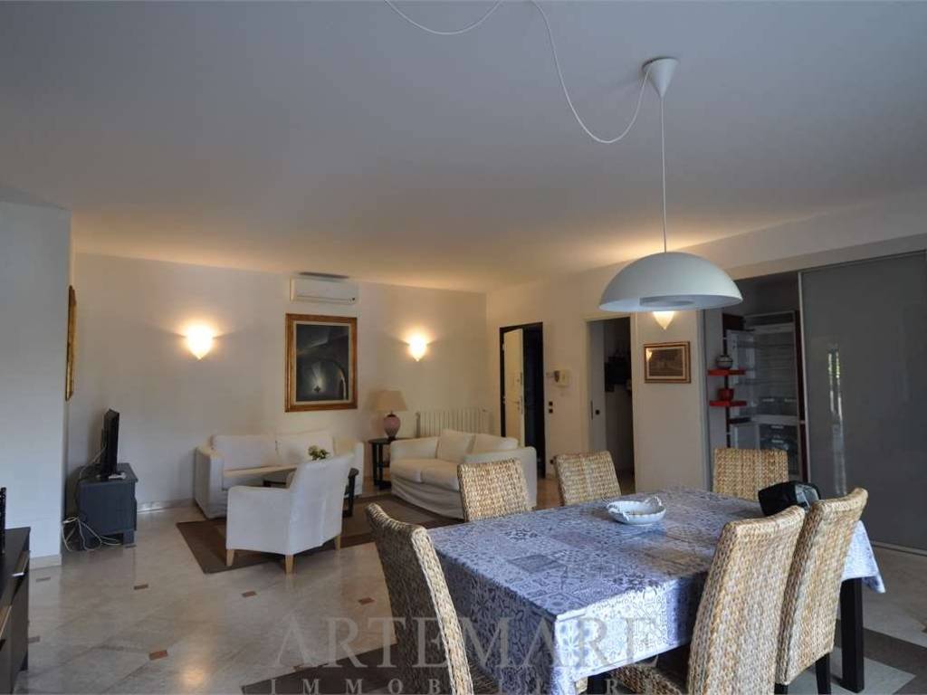 appartamento in affitto a Pietrasanta