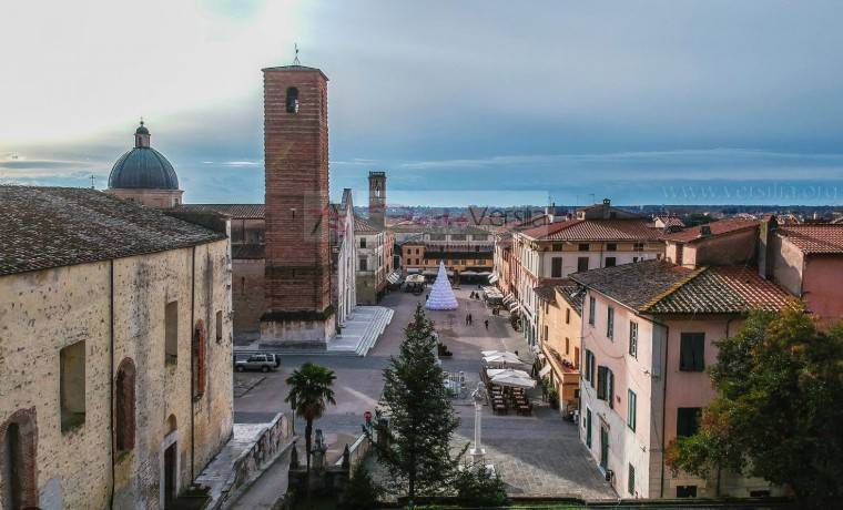 appartamento in affitto a Pietrasanta