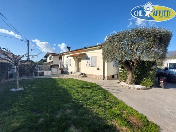 casa indipendente in affitto a Pietrasanta in zona Marina di Pietrasanta