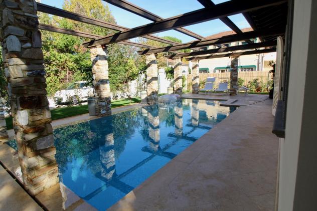 casa indipendente in affitto a Pietrasanta