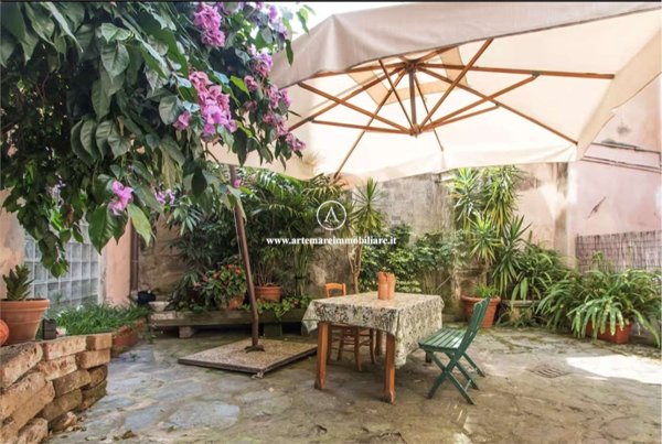 appartamento in affitto a Pietrasanta