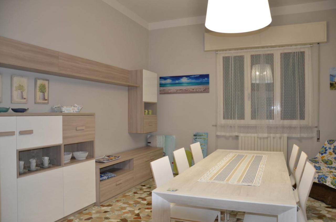 casa semindipendente in affitto a Pietrasanta in zona Tonfano