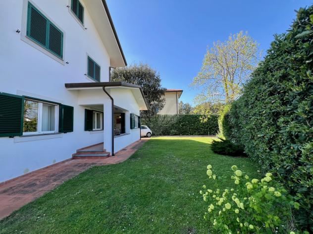 appartamento in affitto a Pietrasanta in zona Fiumetto