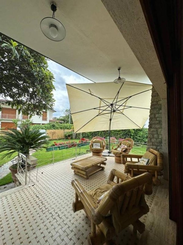 casa indipendente in affitto a Pietrasanta