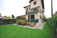 appartamento in affitto a Pietrasanta in zona Marina di Pietrasanta