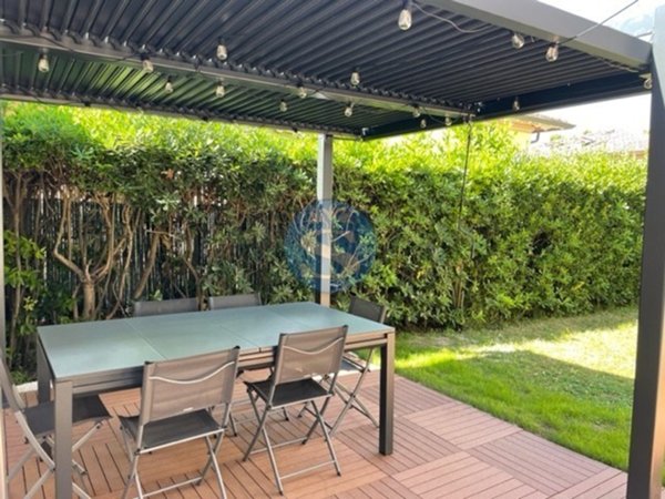 casa indipendente in affitto a Pietrasanta in zona Marina di Pietrasanta