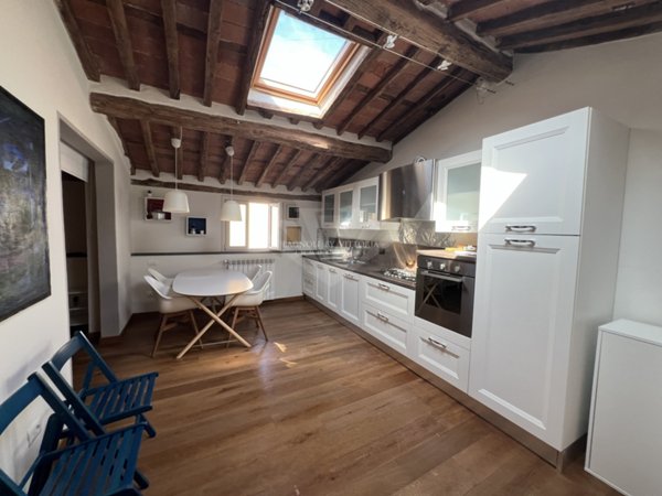 appartamento in affitto a Pietrasanta