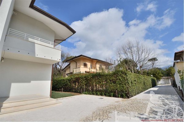 casa indipendente in affitto a Pietrasanta in zona Marina di Pietrasanta