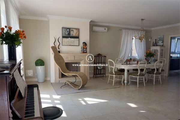 casa indipendente in affitto a Pietrasanta in zona Marina di Pietrasanta