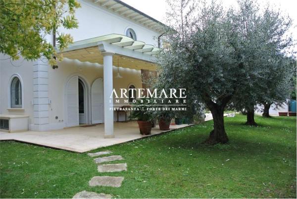 casa indipendente in affitto a Pietrasanta in zona Marina di Pietrasanta