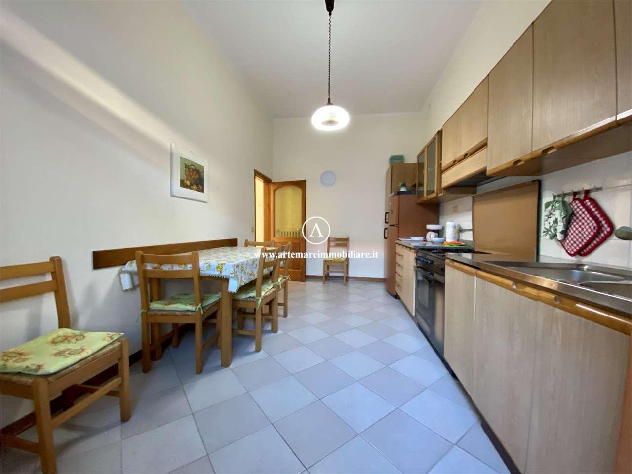 casa indipendente in affitto a Pietrasanta