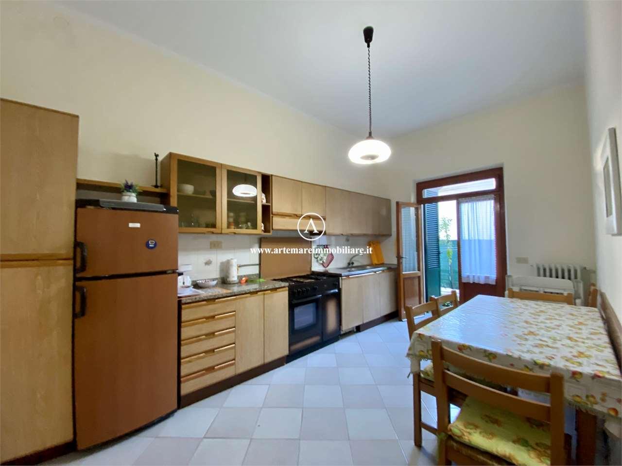 casa indipendente in affitto a Pietrasanta