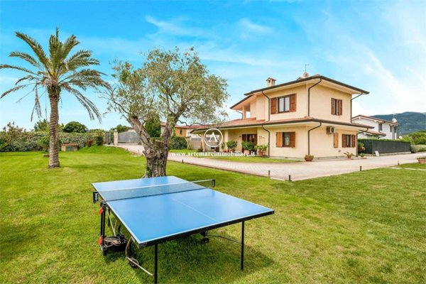 casa indipendente in affitto a Pietrasanta