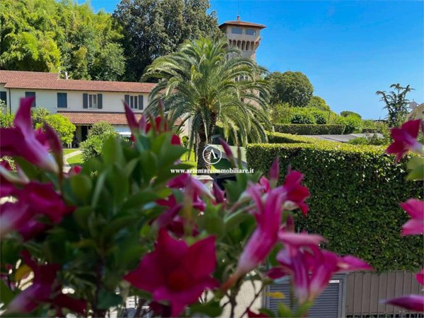 appartamento in affitto a Pietrasanta