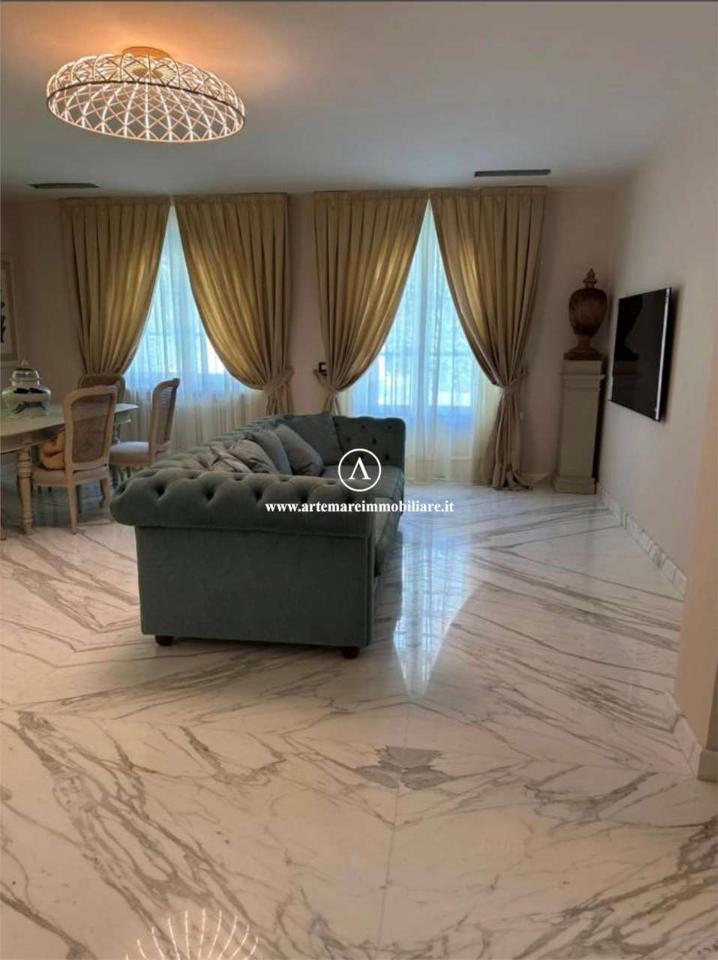 casa indipendente in affitto a Pietrasanta