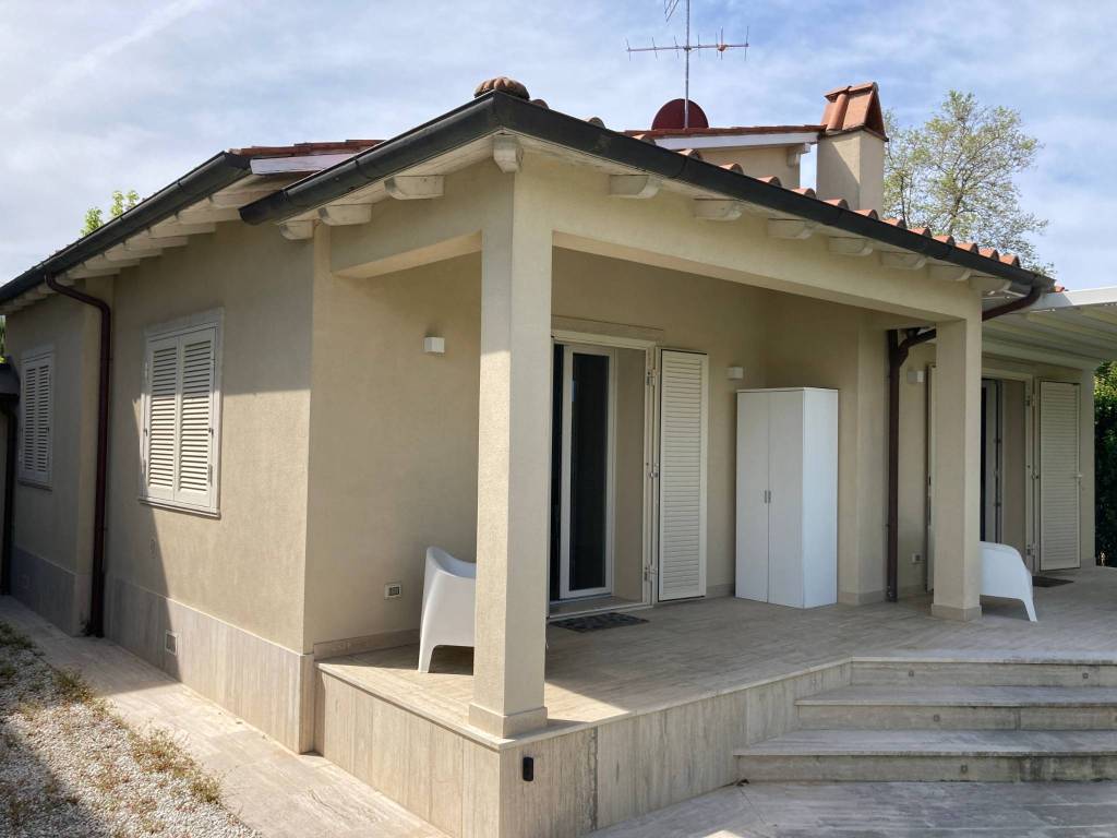 casa indipendente in affitto a Pietrasanta in zona Focette
