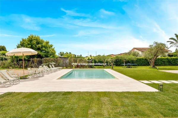 casa indipendente in affitto a Pietrasanta