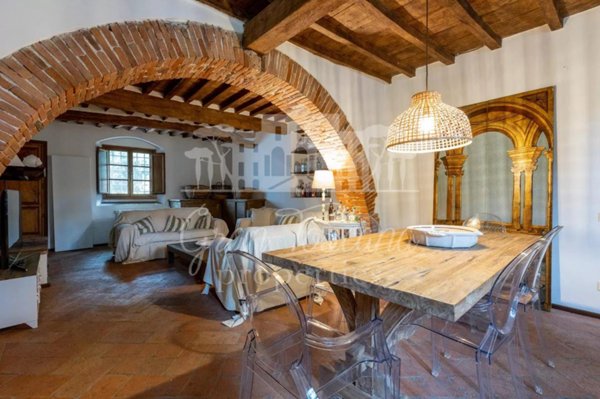 casa indipendente in affitto a Pietrasanta in zona Castello
