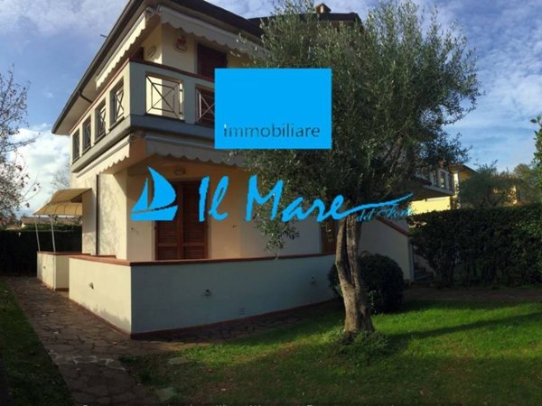 casa indipendente in affitto a Pietrasanta in zona Fiumetto