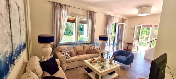 casa indipendente in affitto a Pietrasanta in zona Fiumetto
