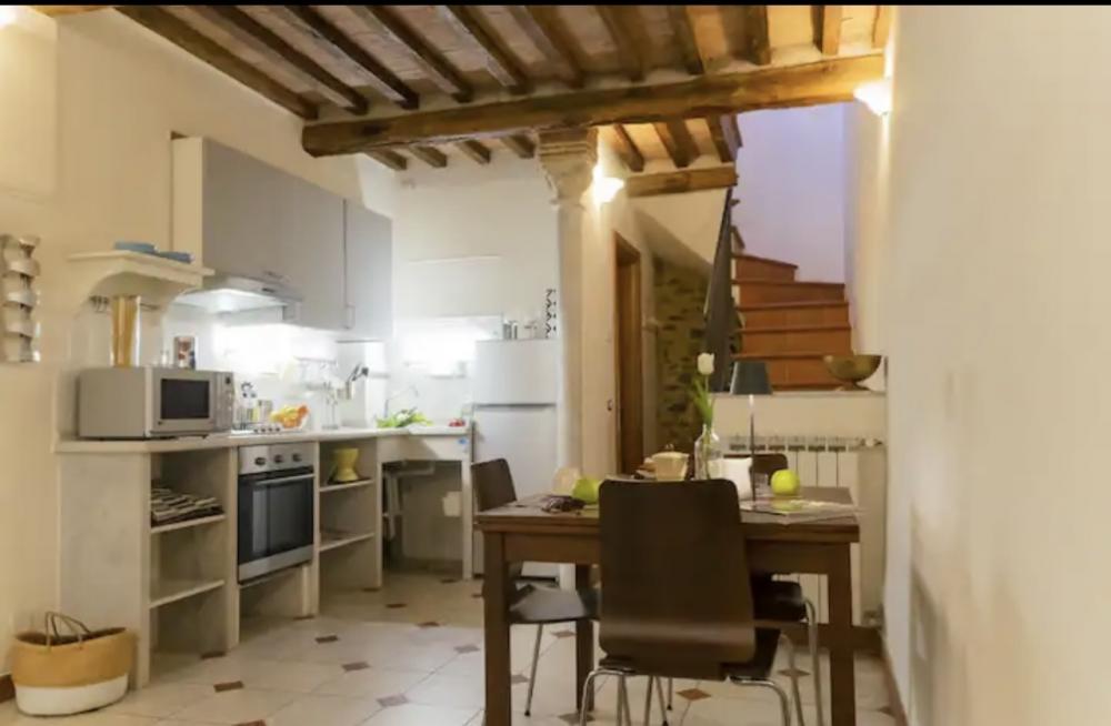 casa indipendente in affitto a Pietrasanta