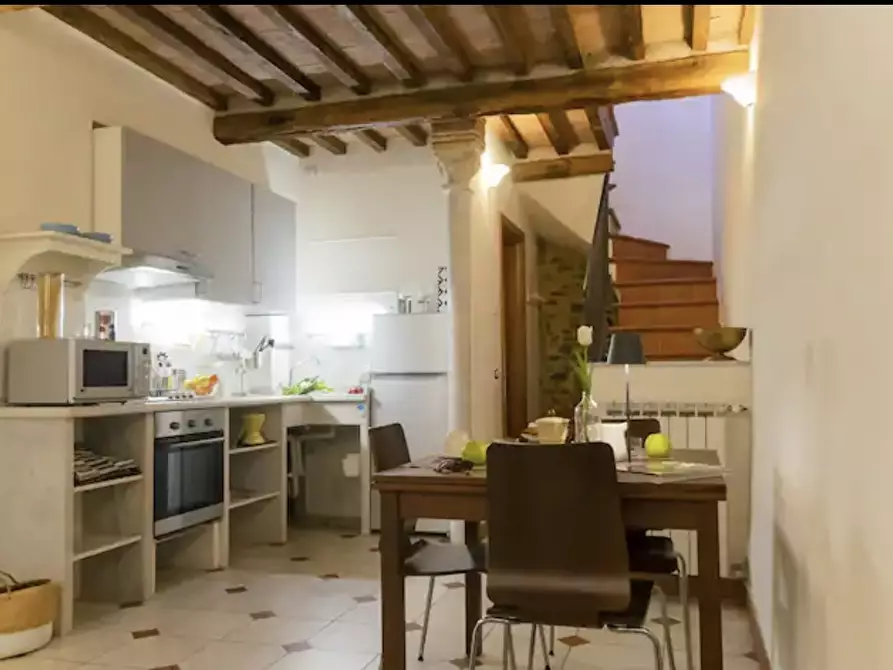 casa indipendente in affitto a Pietrasanta