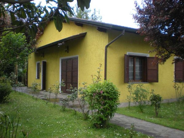 casa indipendente in affitto a Pietrasanta
