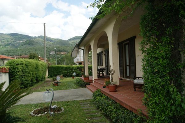 casa indipendente in affitto a Pietrasanta