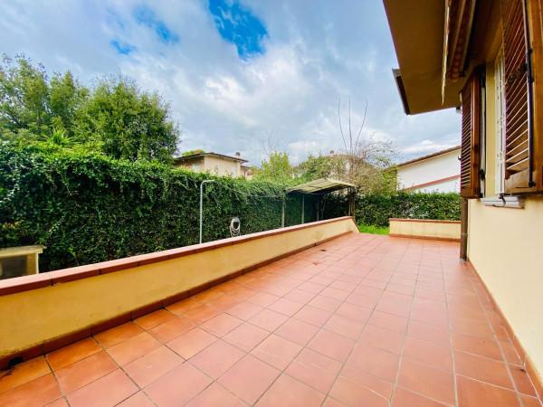 casa indipendente in affitto a Pietrasanta in zona Castello