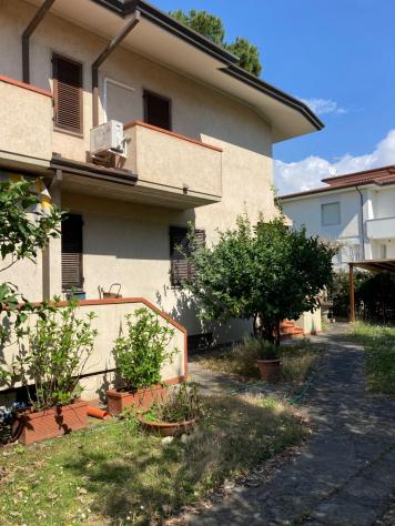 casa indipendente in affitto a Pietrasanta in zona Marina di Pietrasanta