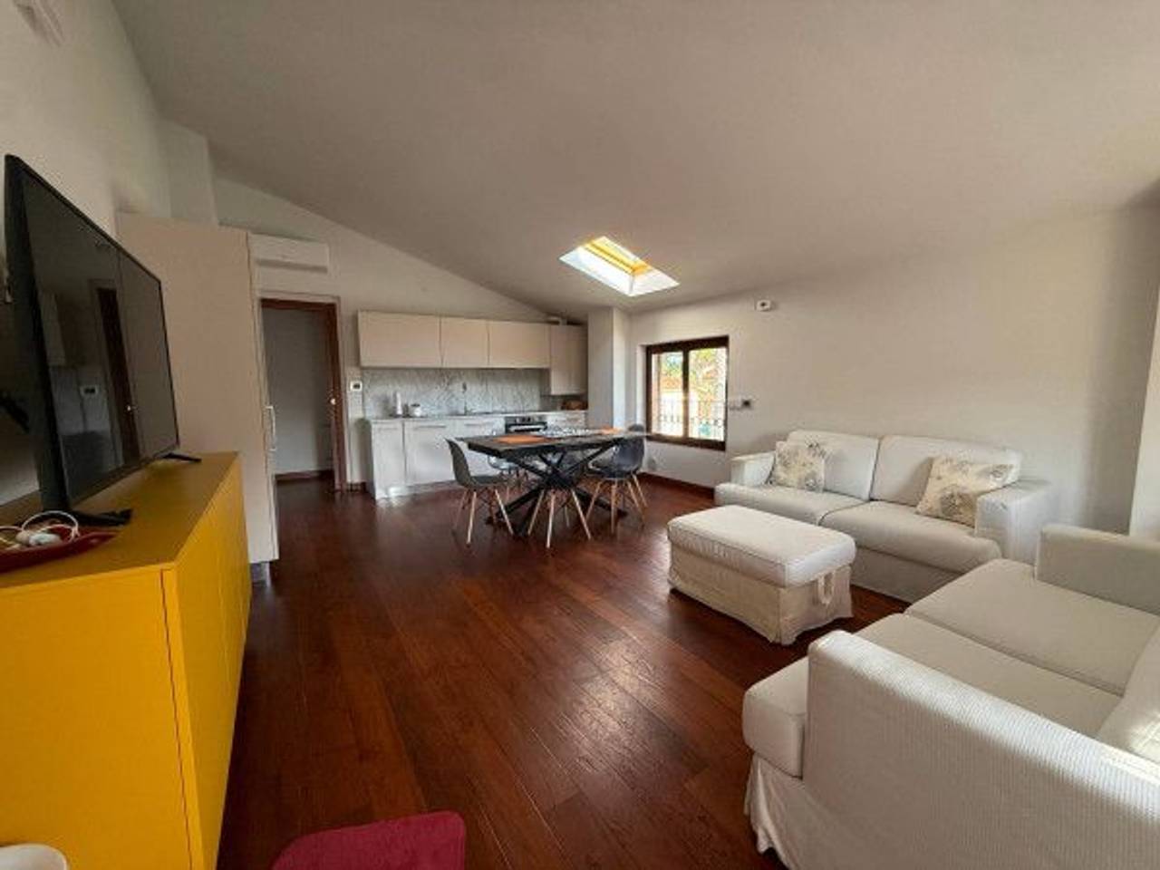 appartamento in affitto a Pietrasanta in zona Marina di Pietrasanta